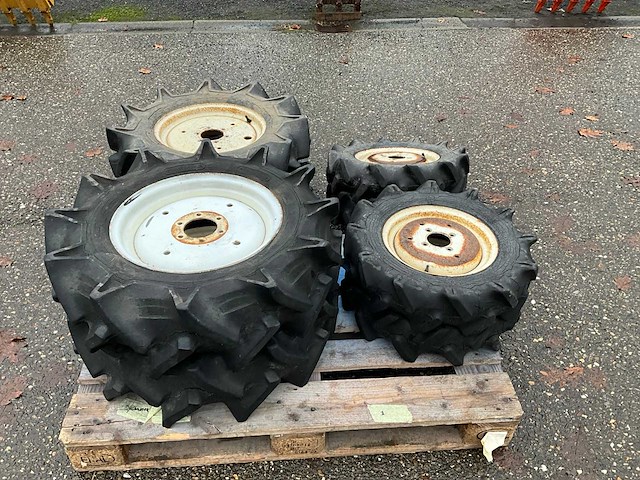 2x minitractor wielen set - afbeelding 4 van  7