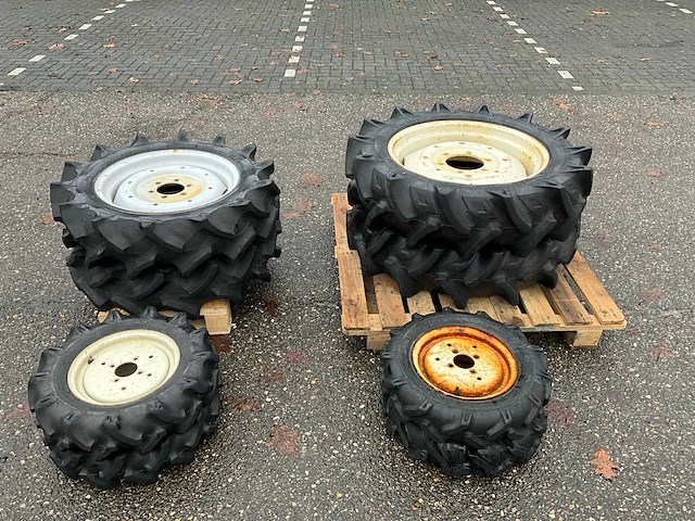 2x minitractor wielen set - afbeelding 2 van  7