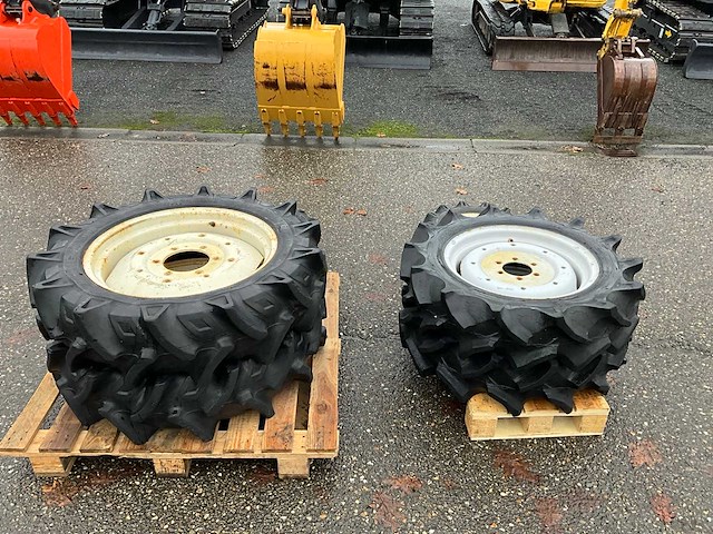 2x minitractor wielen set - afbeelding 4 van  7