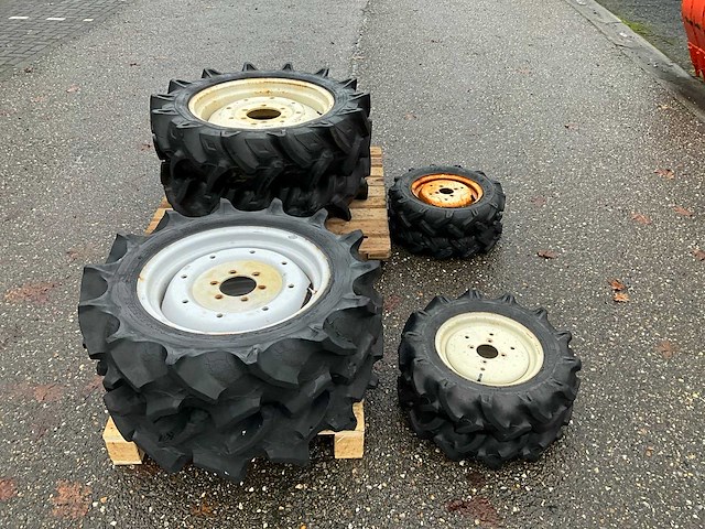 2x minitractor wielen set - afbeelding 5 van  7