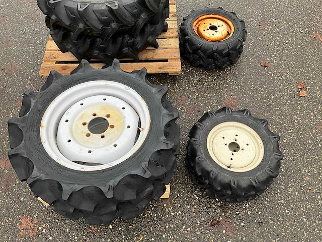 2x minitractor wielen set - afbeelding 6 van  7