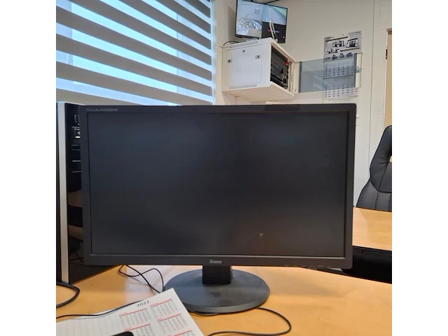 2x monitor iiyama, diverse modellen - afbeelding 2 van  6