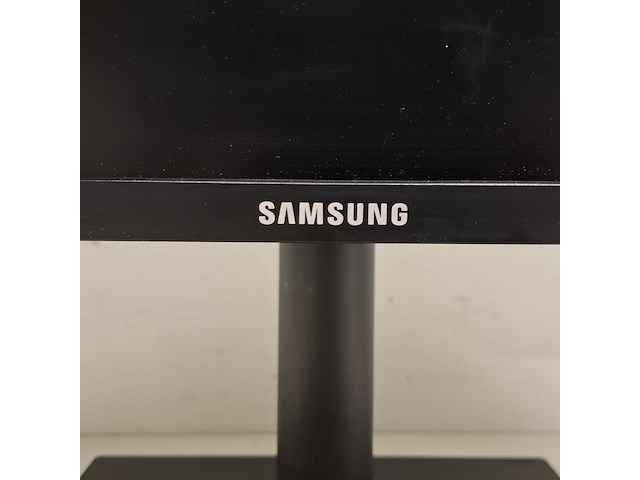 2x monitor samsung en eizo - afbeelding 15 van  21