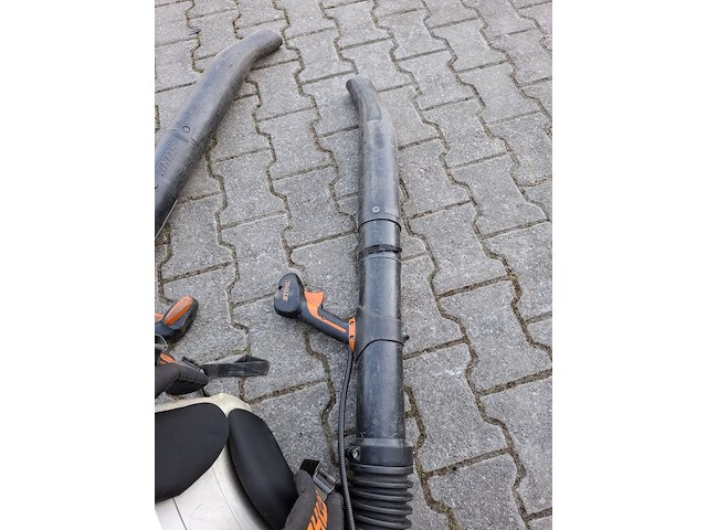 2x motor baldblazer, stihl, br550 - afbeelding 8 van  8
