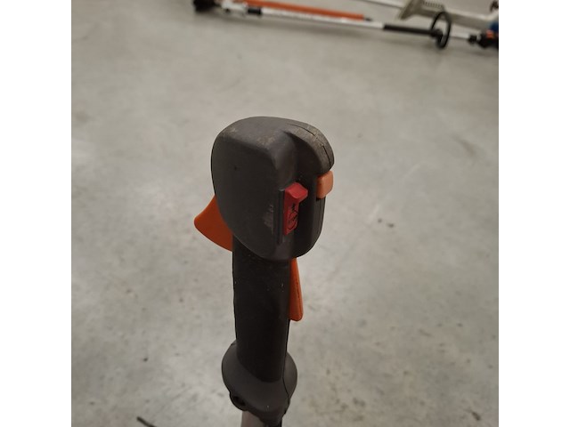 2x motor bosmaaier, husqvarna, 845 r - afbeelding 12 van  15