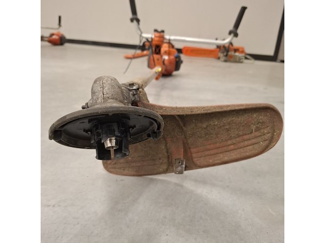 2x motor bosmaaier, husqvarna, 845 r - afbeelding 14 van  15