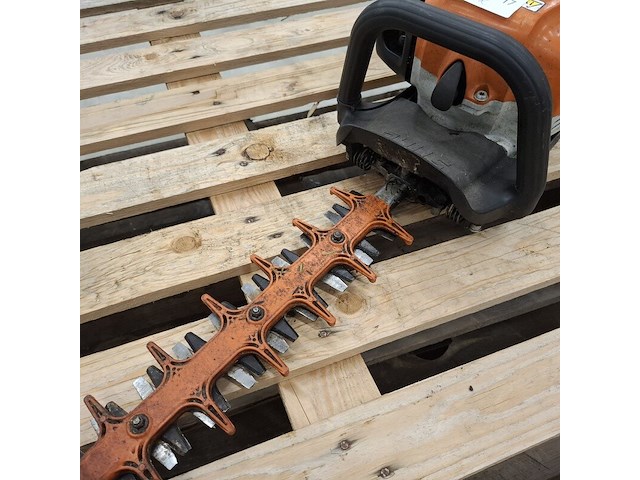 2x motor heggenschaar, stihl, hs 82r | hs 81r - afbeelding 7 van  15