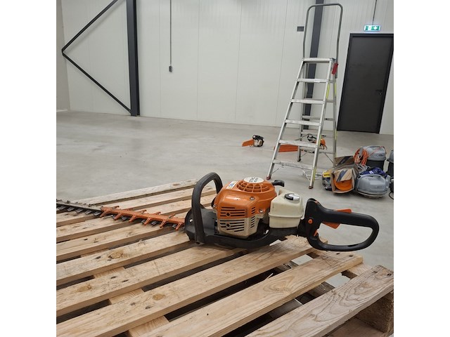 2x motor heggenschaar, stihl, hs 82r | hs 81r - afbeelding 8 van  15