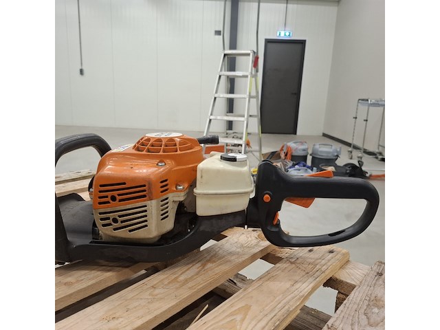 2x motor heggenschaar, stihl, hs 82r | hs 81r - afbeelding 9 van  15