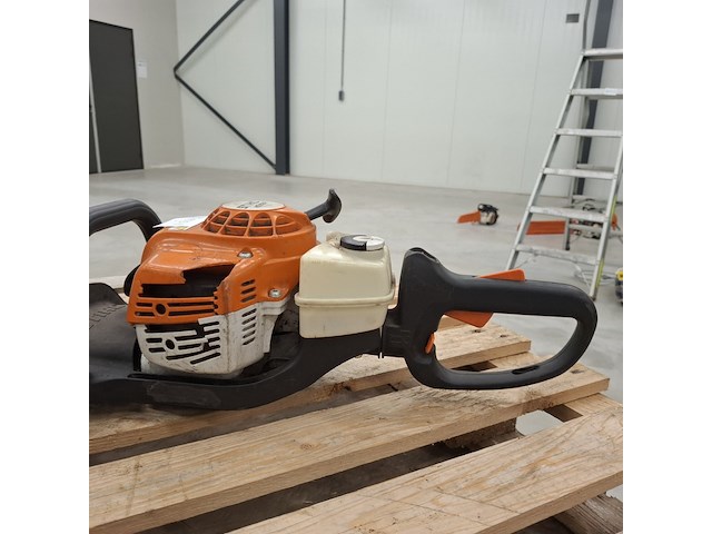 2x motor heggenschaar, stihl, hs 82r | hs 81r - afbeelding 15 van  15