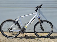 2x mountainbike, wit - afbeelding 4 van  20