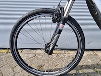 2x mountainbike, wit - afbeelding 6 van  20
