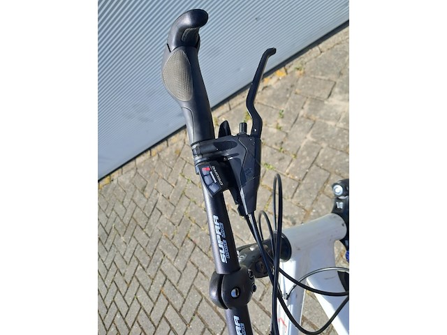 2x mountainbike, wit - afbeelding 13 van  20