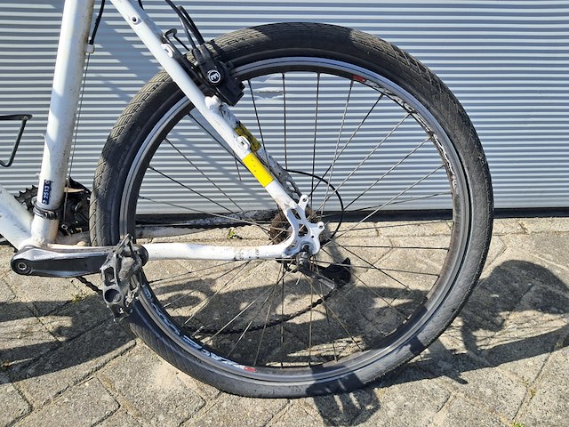 2x mountainbike, wit - afbeelding 16 van  20
