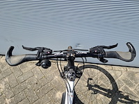 2x mountainbike, wit - afbeelding 20 van  20