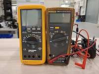 2x multimeter fluke en biltema - afbeelding 1 van  7