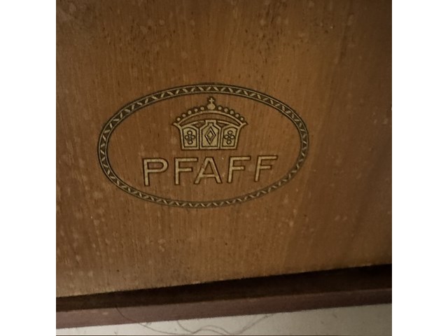 2x naaimachine pfaff en naumann, vintage - afbeelding 2 van  6