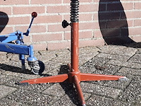 2x nostalgische kruk met panzitting - afbeelding 4 van  7