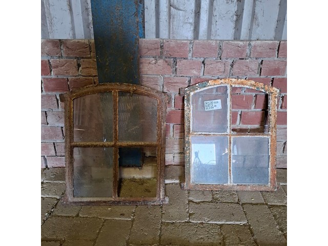2x nostalgische stalraam - afbeelding 1 van  5