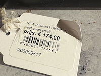 2x object op voet raw interiors, zwart - afbeelding 4 van  5