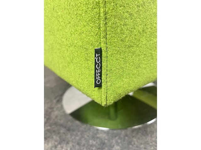 2x offecct solitaire - draaibare design fauteuil - 2 kleuren groen - afbeelding 1 van  1