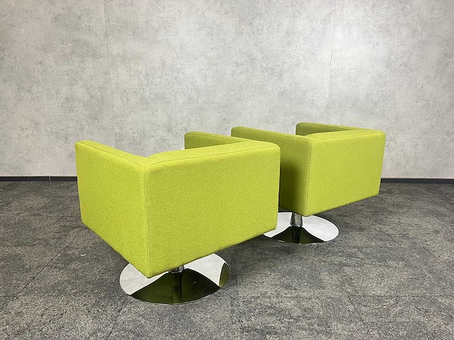 2x offecct solitaire - draaibare design fauteuil - afbeelding 9 van  13