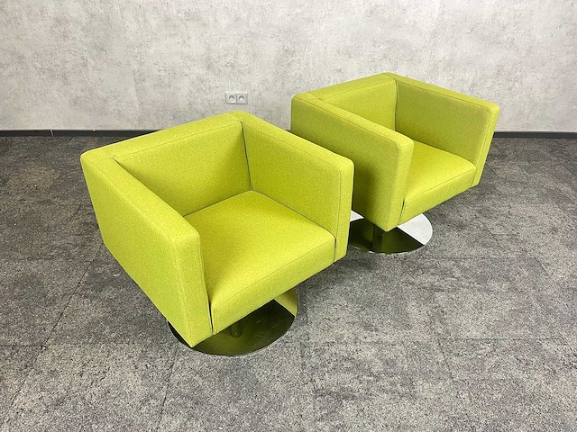 2x offecct solitaire - draaibare design fauteuil - afbeelding 3 van  9