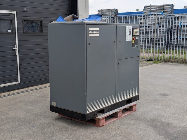 2x olie-geïnjecteerde schroefcompressor, atlas copco, ga30 & ga7ff, incl. persluchttank - afbeelding 11 van  23