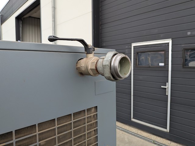 2x olie-geïnjecteerde schroefcompressor, atlas copco, ga30 & ga7ff, incl. persluchttank - afbeelding 15 van  23