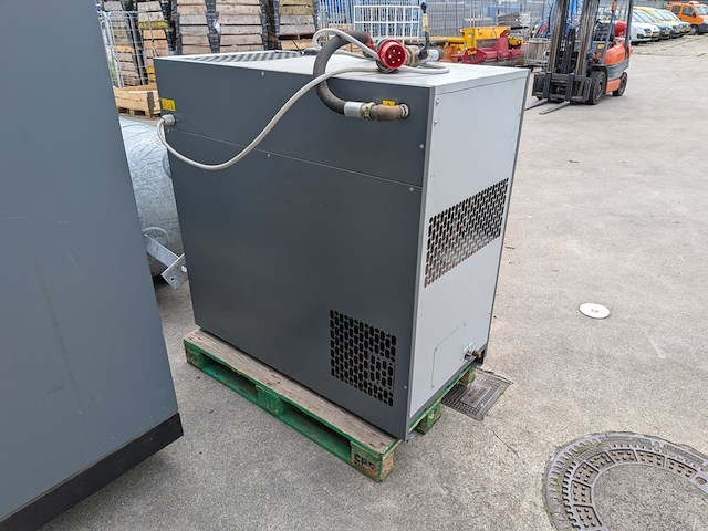 2x olie-geïnjecteerde schroefcompressor, atlas copco, ga30 & ga7ff, incl. persluchttank - afbeelding 22 van  23