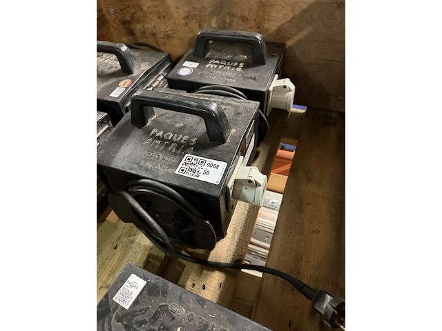 2x omvormer, pce, iec 60309 - afbeelding 1 van  1
