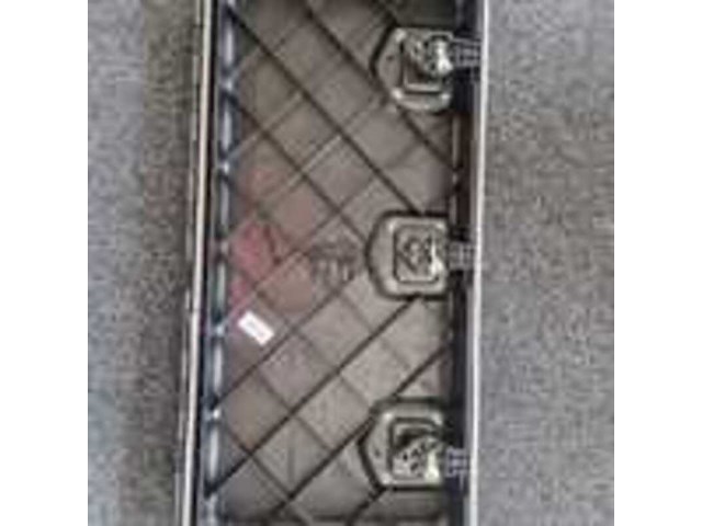 2x onderbouwkist en diverse vrachtwagen benodigdheden en onderdelen , o.a. daken, jost , 2025 - afbeelding 11 van  13