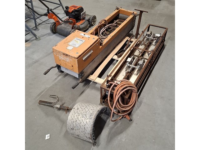 2x onkruidbrander, o.a. hoaf - afbeelding 1 van  20