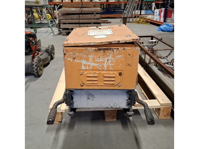 2x onkruidbrander, o.a. hoaf - afbeelding 17 van  20