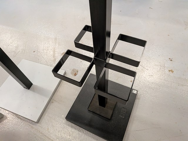 2x ontvangststoel met bijzettafel en 2x kapstok - afbeelding 9 van  9