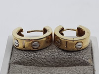 2x oorhanger, 18 karaats