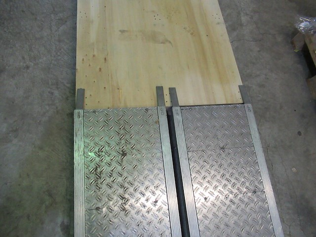 2x oprijplaten - afbeelding 2 van  4