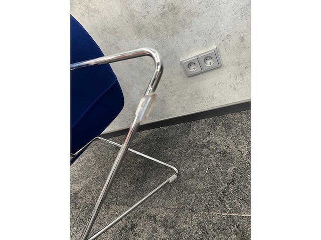 2x orangebox - wachtkamerstoel - afbeelding 5 van  5