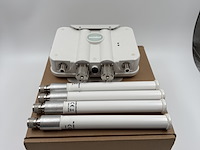 2x outdoor access point, nieuw in doos, extreme networks, ap-6562, wit, 2013 - afbeelding 1 van  5