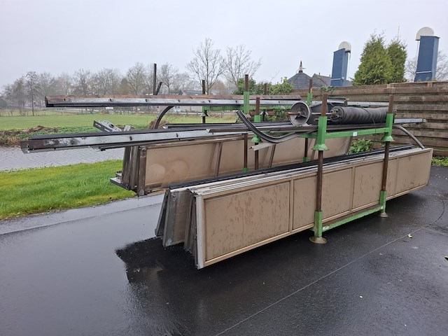 2x overheaddeur in onderdelen - afbeelding 1 van  9