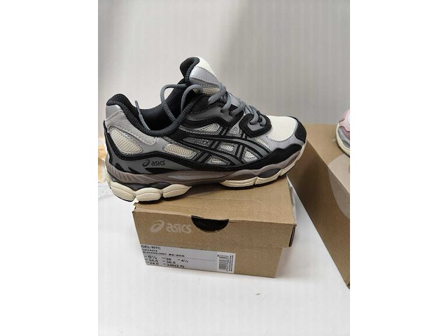 2x paar running shoes dames en heren, asics - afbeelding 6 van  9