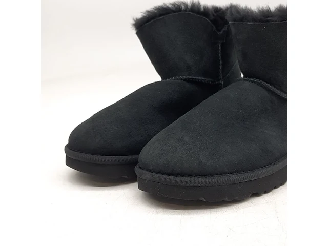 2x paar schoenen, maat 37, ugg, 1016554 - afbeelding 9 van  16