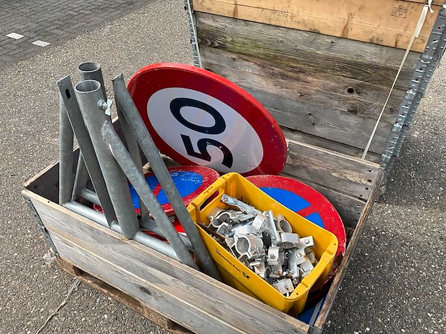 2x pallet diverse verkeersborden - afbeelding 6 van  9