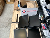 2x pallet ict accessoires w.o. beeldschermen, verlengsnoeren, w.o. dell