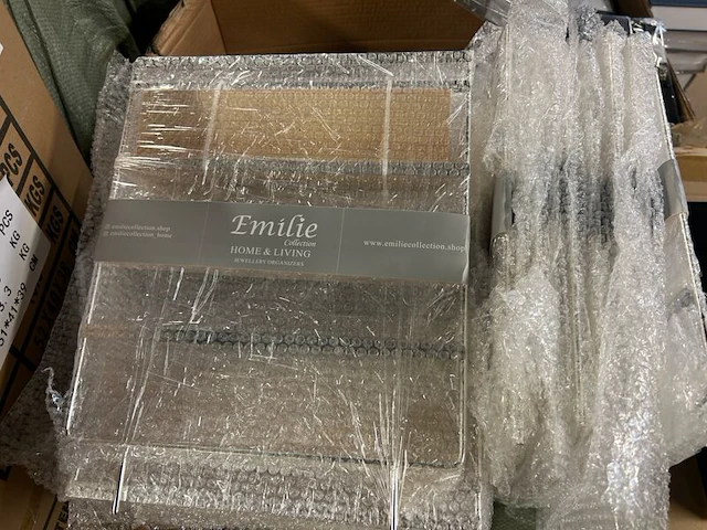 2x pallet luxe sieradenboxen, -opbergers, -displays - afbeelding 7 van  10