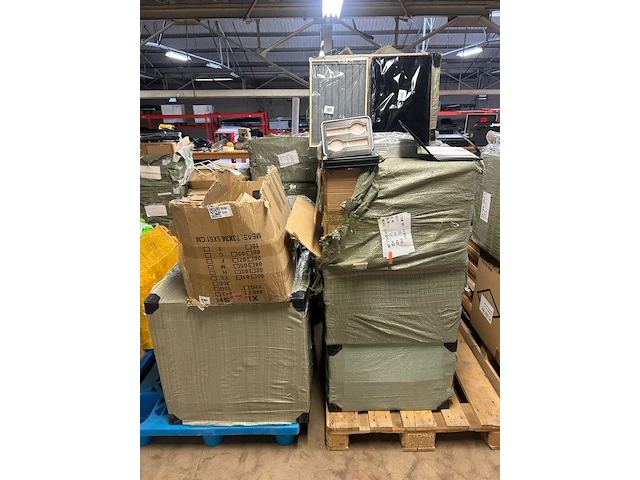 2x pallet luxe sieradenboxen, -opbergers, -displays - afbeelding 1 van  6
