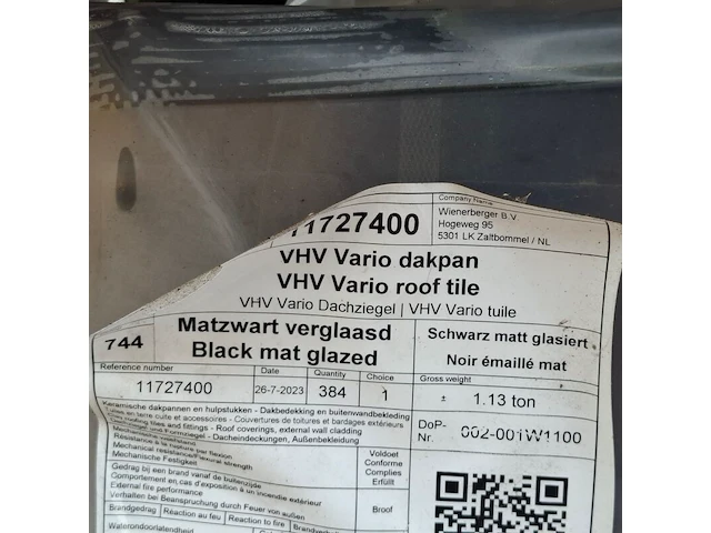 2x pallet met dakpannen vhf vario, zwart - afbeelding 4 van  4