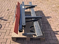 2x pallet met diverse onderdelen voor o.a veegborstels & hef-trucks - afbeelding 23 van  47