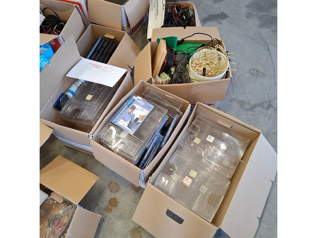 2x pallet met diversen; sfeerartikelen, kantoorbenodigdheden, multimedia - afbeelding 13 van  20