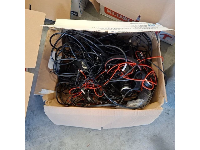 2x pallet met diversen; sfeerartikelen, kantoorbenodigdheden, multimedia - afbeelding 15 van  20